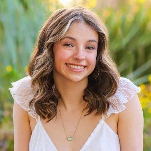 Bella Conner